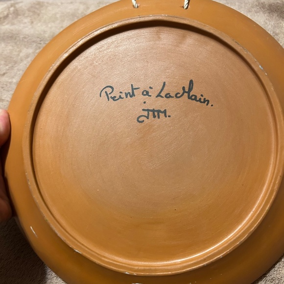 Vintage JTM Assei Paintings on Clay Plates From France- Set of 3 - Picture 12 of 12